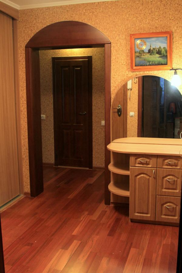 Apartment near metro Akademgorodok Kiev Exteriör bild